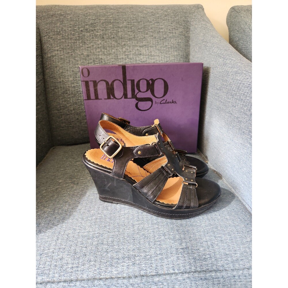 Indigo by Clarks "Finch" Black Leather Wedge Sandals (8)